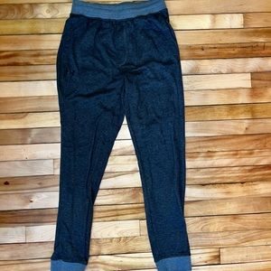 Men’s gray Under Armour joggers